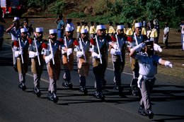 Archipel-des-Comores;-Armée;-Défilé;-Enfants;-France;-Kaleidos;-Kaleidos-images;-La-parole-à-limage;-Laurent-Abad;-Légion-étrangère;-Mayotte;-Océan-Indien;-Sapeurs;-Stories-Pictures;-Tablier-de-cuir